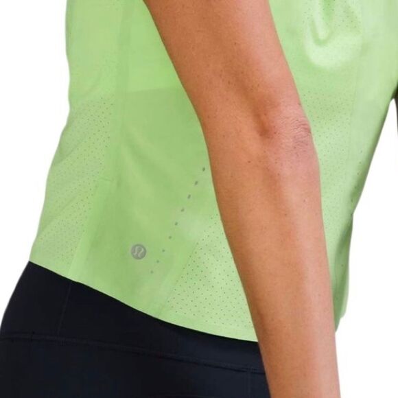 Lululemon Swift Ventilated Running Tank Top Scream Green Light - Picture 4 of 10